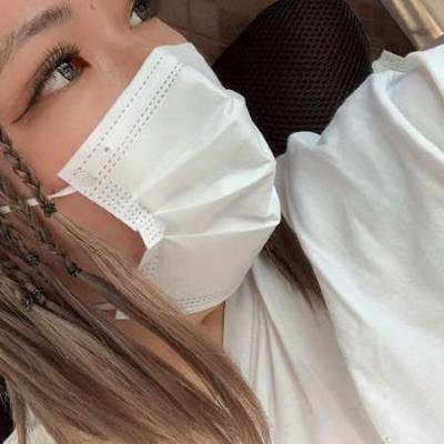 みな
